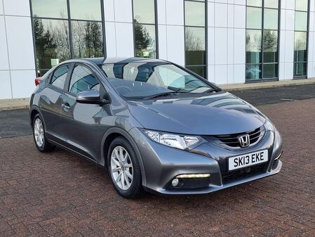 HONDA CIVIC 1.8 i-VTEC ES