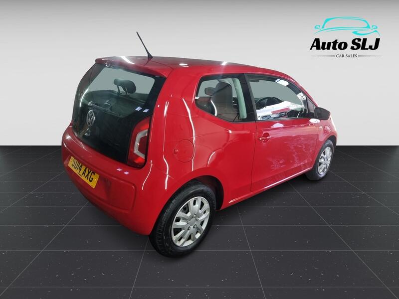 VOLKSWAGEN UP