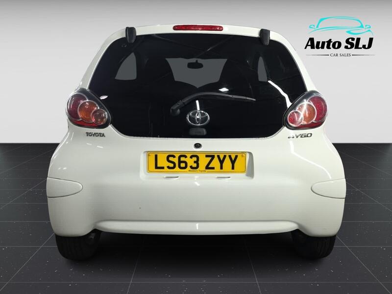 TOYOTA AYGO