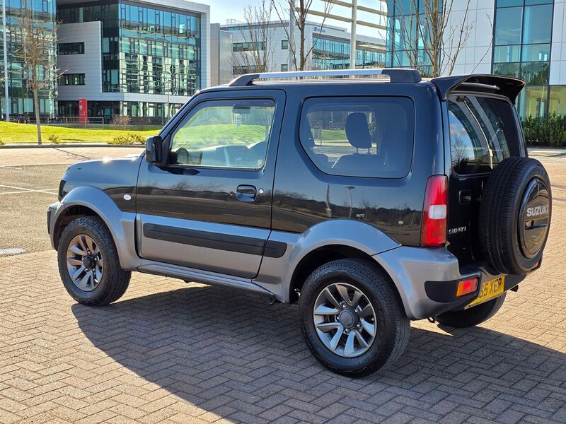 SUZUKI JIMNY