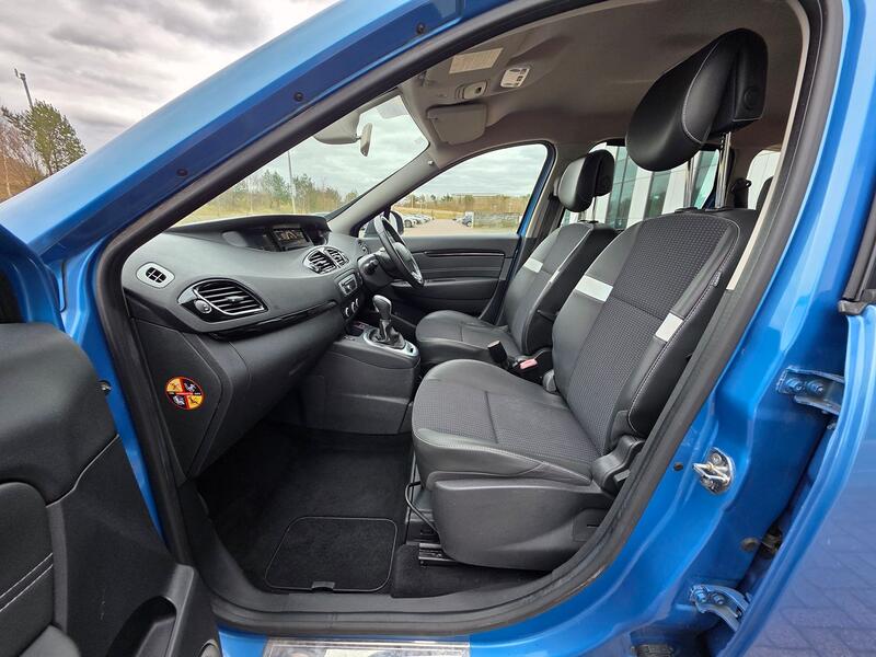 RENAULT GRAND SCENIC