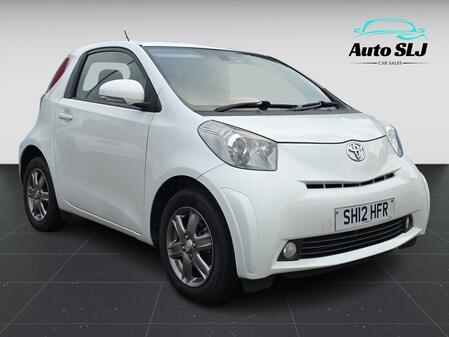 TOYOTA IQ 1.0 VVT-i 2