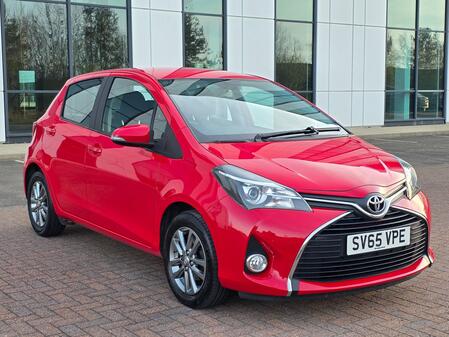 TOYOTA YARIS 1.3 Dual VVT-i Icon