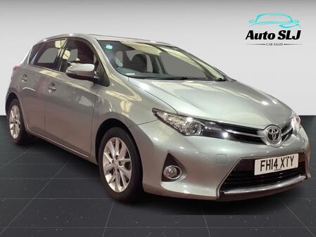TOYOTA AURIS 1.6 V-Matic Icon