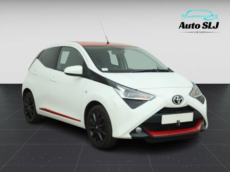 TOYOTA AYGO 1.0 VVT-i x-press